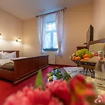 Sloneczna Roza Pokoje Ze Sniadaniami Centrum 3* Шклярська Поремба
