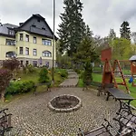 Sloneczna Roza Pokoje Ze Sniadaniami Centrum Frühstückspension 3*