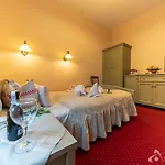 Frühstückspension Sloneczna Roza Pokoje Ze Sniadaniami Centrum