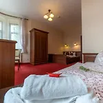 Bed & Breakfast Sloneczna Roza Pokoje Ze Sniadaniami Centrum 3*