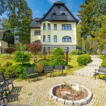 Ze Sniadaniami Sloneczna Roza Шклярска-Поремба