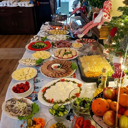 Bed & Breakfast Sloneczna Roza Sniadanie Parking W Centrum