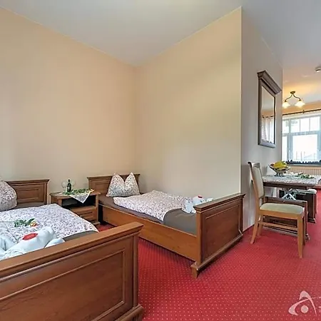 Bed & Breakfast Sloneczna Roza Sniadanie Parking W Centrum Szklarska Poreba