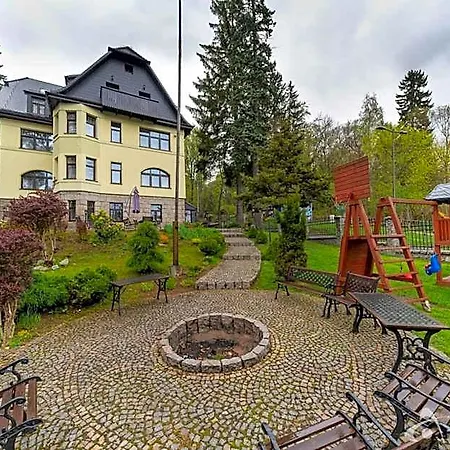 Bed & Breakfast Sloneczna Roza Sniadanie Parking W Centrum 3*