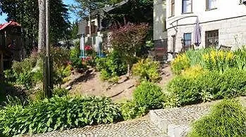 Bed & Breakfast Sloneczna Roza Sniadanie Parking W Centrum 3*