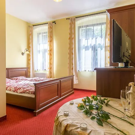 Bed & Breakfast Sloneczna Roza Sniadanie Parking W Centrum Szklarska Poreba