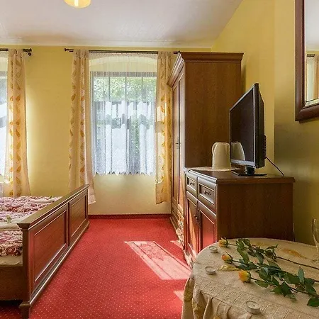 Sloneczna Roza Sniadanie Parking W Centrum 3*